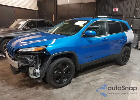 2018 Jeep Cherokee Latitude 4X4 z USA, uszkodzony, nr VIN 1C4PJMCX0JD598614